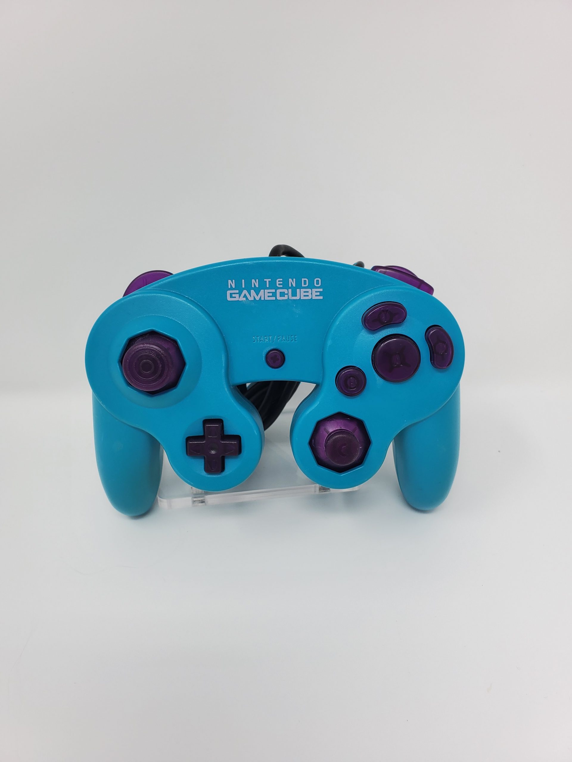 Custom Emerald Green Gamecube Controller - Gamers4Gamers
